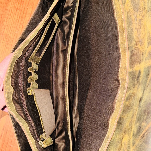 Myra Bag leather messenger. Used once. - Picture 2 of 8